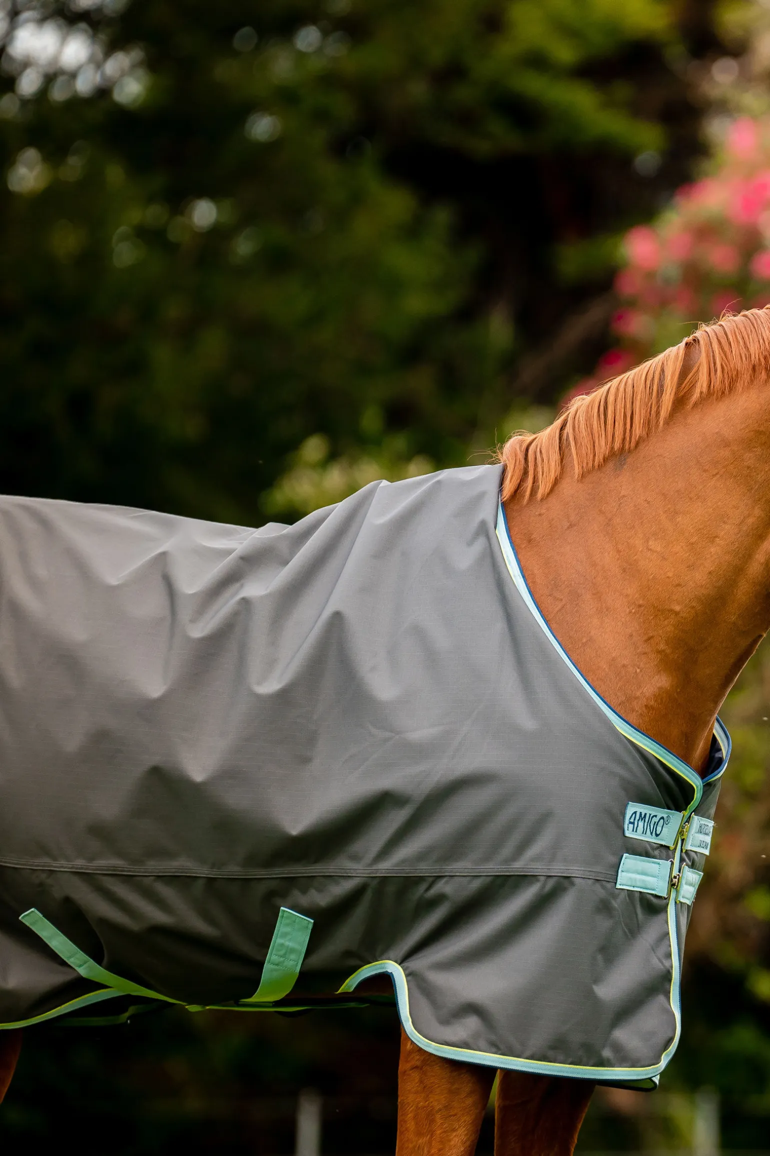 Horseware Amigo Hero Ripstop Plus utedekken med avtakbar hals, 200g