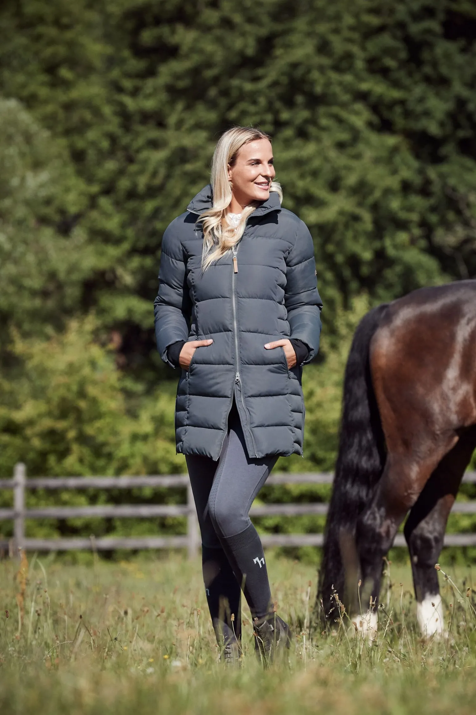 Horze Claire fôret rideparkas til dame