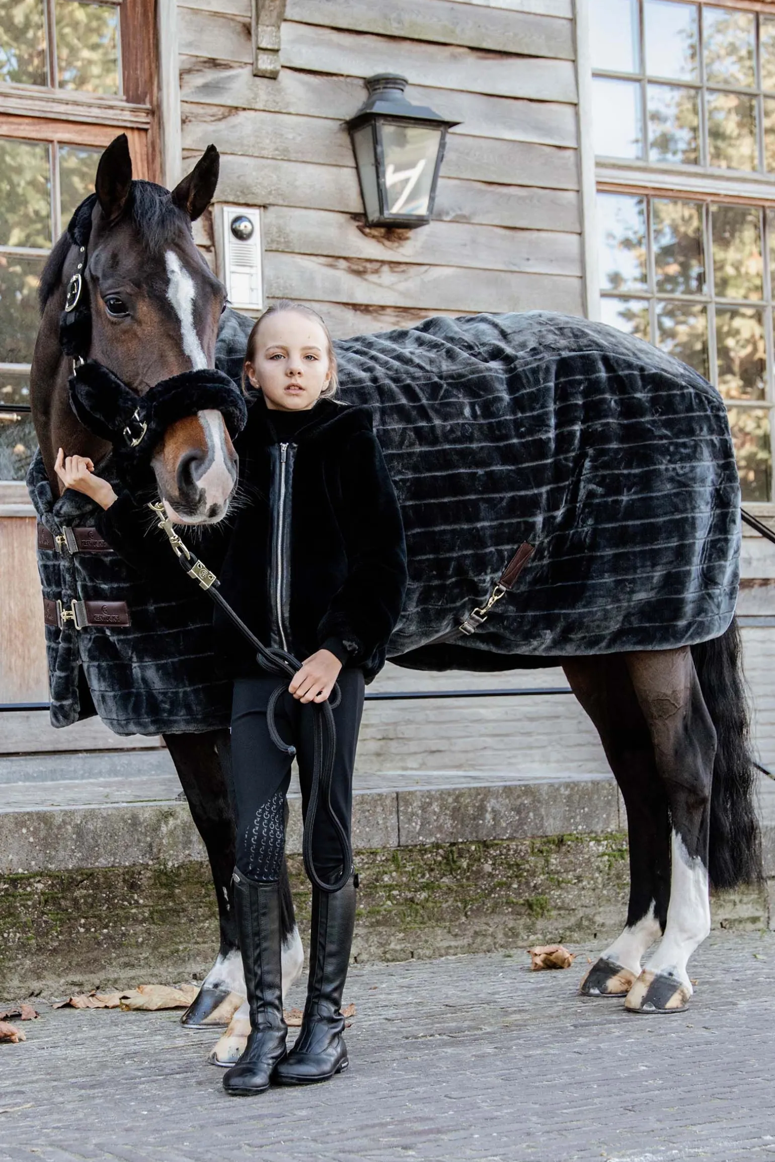 Kentucky Horsewear transportgrime med saueskinn